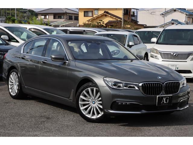 ７シリーズ ７４０ｉ　プラスＰＫＧ　ホワイトレザーシート（ヒーター付）サンルーフ　全方位カメラクリアランスソナー　Ｐバックドア　前後ドラレコ　純正ナビ　フルセグＴＶ　Ｂｌｕｅｔｏｏｔｈ対応　ＵＳＢ接続可　ＥＴＣ（5枚目）