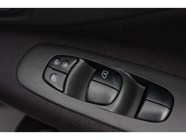 セレナ ハイウェイスター　Ｓ－ハイブリッド　両側パワスラ　ナビ　フルセグＴＶ　バックカメラ　Ｂｌｕｅｔｏｏｔｈ対応　ＤＶＤ／ＣＤ再生可　プッシュスタート　オートエアコン　オートライト　キセノンヘッドライト（40枚目）