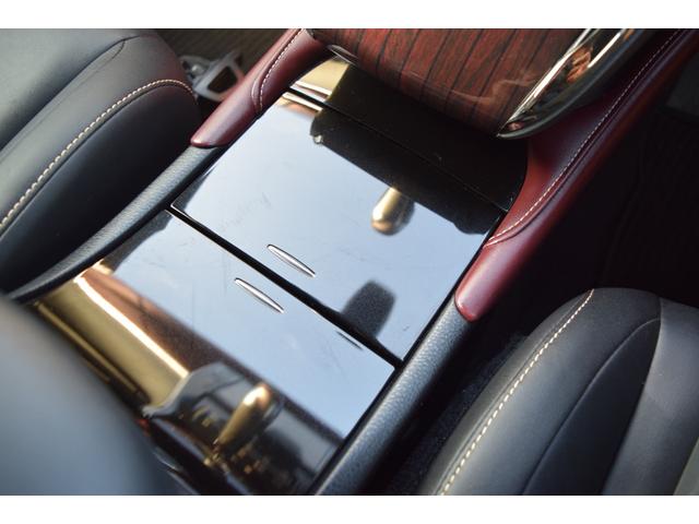 ハリアー プレミアム　Ｆ．Ｓ．Ｒエアロ／ダウンサス／内装外装クリーニング済み／メモリービックＸ／Ｂｌｕｅｔｏｏｔｈ／地デジ／ナビ／バックカメラ／半革シート／電動リアゲート／ＥＴＣ／パワーシート／ステアリングリモコン／（49枚目）