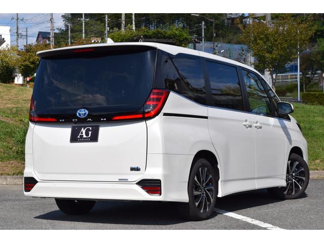 ノア ハイブリッドS-Z 未使用車/純正10.5インチ/フルセグ/バックカメラ/快適利便パッケージ/ETC2.0/両側電動ドア/シートヒーター/ステアリングヒーター//AC100V/衝突安全装置//HDMI/レーダクルーズ(16枚目)