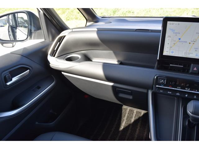 ノア ハイブリッドS-Z 未使用車/純正10.5インチ/フルセグ/バックカメラ/快適利便パッケージ/ETC2.0/両側電動ドア/シートヒーター/ステアリングヒーター//AC100V/衝突安全装置//HDMI/レーダクルーズ(56枚目)