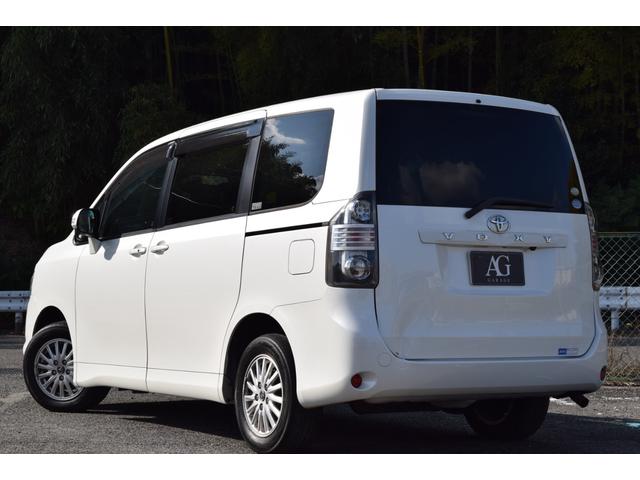 ヴォクシー Ｘ　メモリーナビ／バックカメラ／Ｂｌｕｅｔｏｏｔｈ／ＥＴＣ／（15枚目）