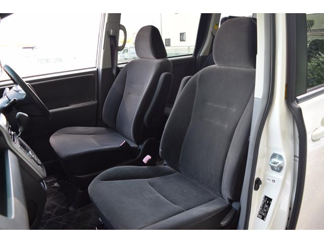 ヴォクシー Ｘ　メモリーナビ／バックカメラ／Ｂｌｕｅｔｏｏｔｈ／ＥＴＣ／（31枚目）