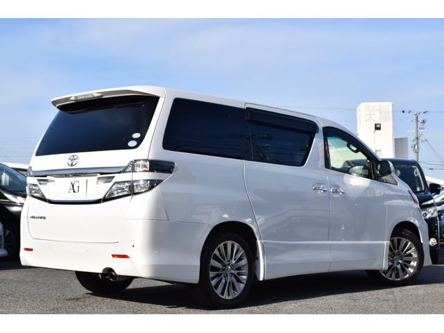 ヴェルファイア ２．４Ｚ　ゴールデンアイズ　９インチデカナビ／バックカメラ／Ｂｌｕｅｔｏｏｔｈ両側電動スライドドア／クルーズコントロール／ＥＴＣ／オットマン／フリップダウンモニター／ハーフレザーシート／クリアランスソナー／オートライト／（18枚目）