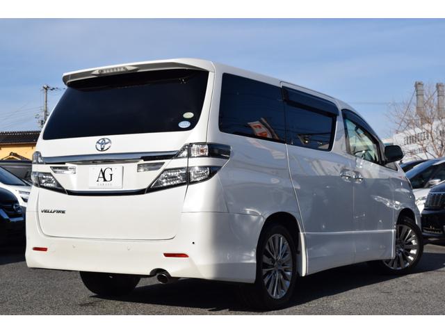 ヴェルファイア ２．４Ｚ　ゴールデンアイズ　９インチデカナビ／バックカメラ／Ｂｌｕｅｔｏｏｔｈ両側電動スライドドア／クルーズコントロール／ＥＴＣ／オットマン／フリップダウンモニター／ハーフレザーシート／クリアランスソナー／オートライト／（20枚目）