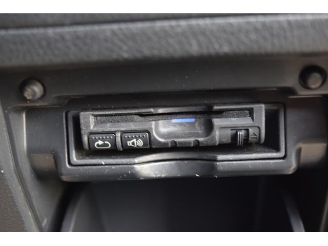 ヴェルファイア ２．４Ｚ　ゴールデンアイズ　９インチデカナビ／バックカメラ／Ｂｌｕｅｔｏｏｔｈ両側電動スライドドア／クルーズコントロール／ＥＴＣ／オットマン／フリップダウンモニター／ハーフレザーシート／クリアランスソナー／オートライト／（36枚目）