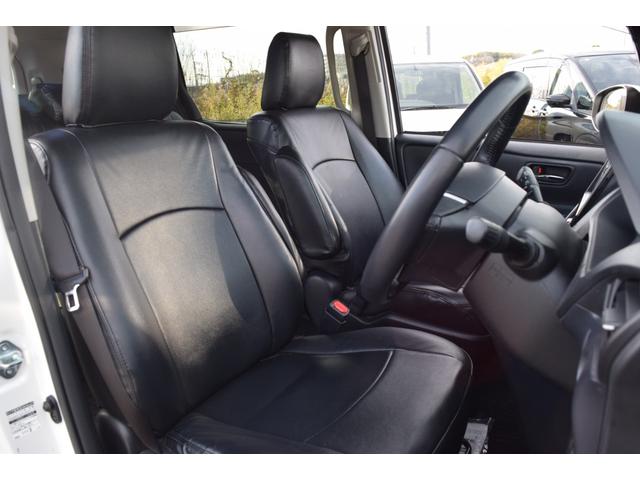 ヴォクシー ＺＳ　煌　アルパインナビ／バックカメラ／Ｂｌｕｅｔｏｏｔｈ／フリップダウンモニター／シートカバー／両側電動スライドドア／ＬＥＤヘッドライト／タイヤ４本新品／ＥＴＣ／フォグランプ／スマートキー／（25枚目）