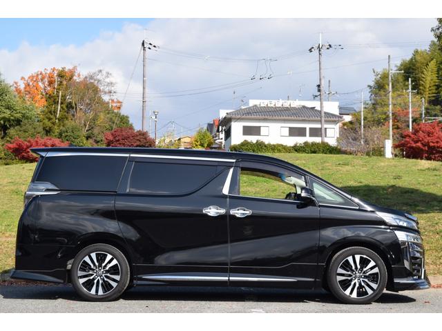 ヴェルファイア ２．５Ｚ　Ｇエディション　本革シート／ＪＢＬナビ／１２型フリップダウンモニター／サンルーフ／電動リアゲート／シートヒーター／ベンチレーション／ＡＣ１００Ｖ／モデリスタエアロ／ＴＲＤマフラー／ＴＲＤリアアンダー／シグネチャー（34枚目）