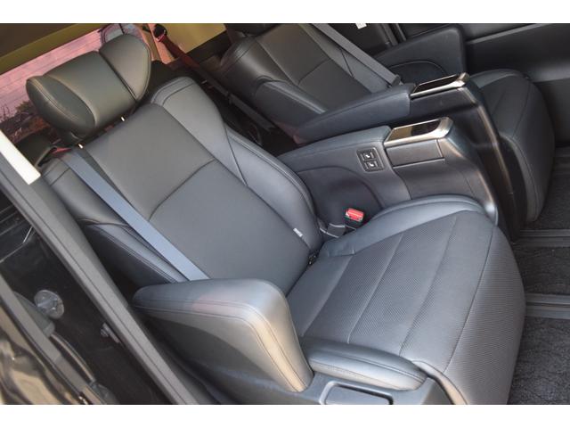 ヴェルファイア ２．５Ｚ　Ｇエディション　本革シート／ＪＢＬナビ／１２型フリップダウンモニター／サンルーフ／電動リアゲート／シートヒーター／ベンチレーション／ＡＣ１００Ｖ／モデリスタエアロ／ＴＲＤマフラー／ＴＲＤリアアンダー／シグネチャー（50枚目）