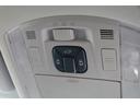 ２．４Ｚ　プラチナセレクションＩＩ　両側パワースライドドア　電動リヤゲート　ナビＴＶ　ＤＶＤ再生　バックカメラ　フリップダウンモニター　オットマン　キセノンヘッドライ　純正アルミ（17枚目）