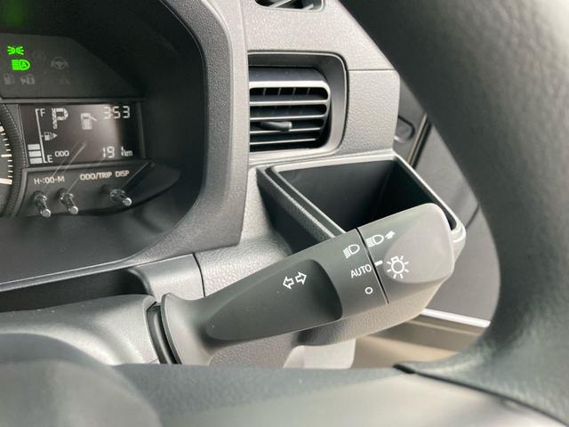 スタンダード 2WD CVT スーパーUVカットガラス(フロントウィンドウ) プリントレザーシート表皮 マニュアルエアコン クリーンエアフィルター 電動式パワーステアリング AMFMラジオ(17枚目)