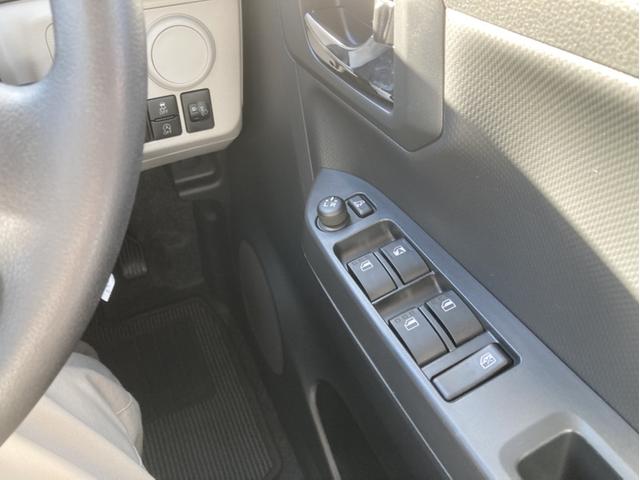 ミライース Ｘ　ＳＡＩＩＩ　１４インチフルホイールキャップ　ＬＥＤヘッドランプ　電動格納式（カラード）ドアミラー　自発光式デジタルメーターブルーイルミネーションメーター　マニュアルエアコン（ダイヤル式）　キーレスエントリー（16枚目）