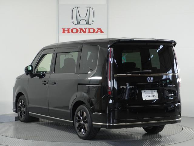 ステップワゴン ｅ：ＨＥＶスパーダ　１オ－ナ－ナビＤレコＲカメＥＴＣ両電扉ＢＴ地デジ（32枚目）