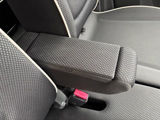 フレアクロスオーバー ＸＳ　ワンオーナー車　新品タイヤ４本交換　シートヒーター　ＥＴＣ　１５インチアルミホイール　オートライト　プッシュスタート（60枚目）