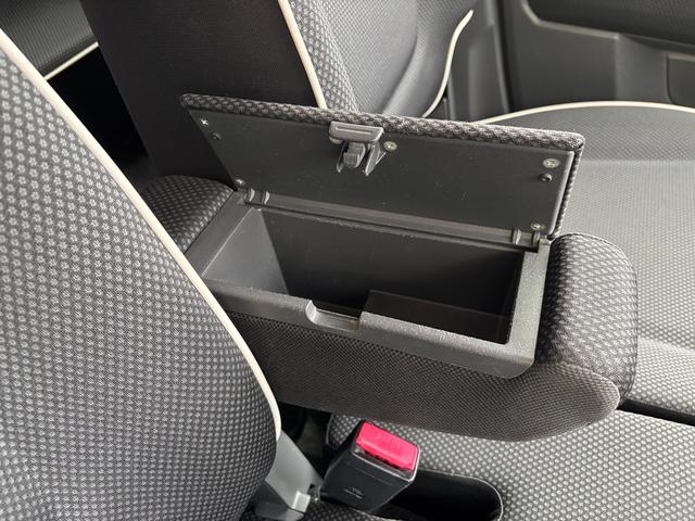 フレアクロスオーバー ＸＳ　ワンオーナー車　新品タイヤ４本交換　シートヒーター　ＥＴＣ　１５インチアルミホイール　オートライト　プッシュスタート（61枚目）