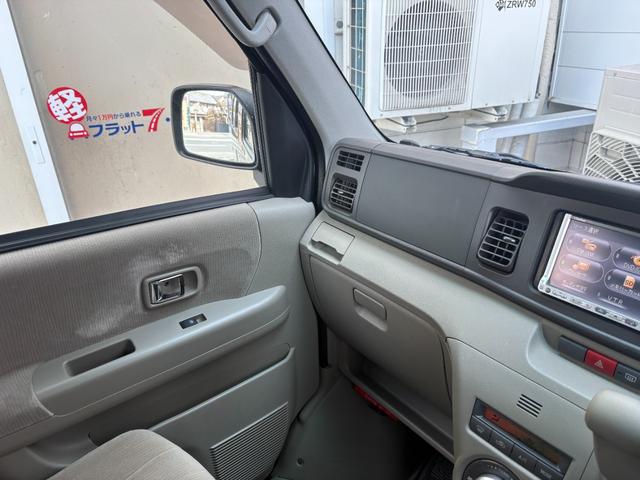 アトレーワゴン カスタムターボＲＳリミテッド　３ケ月保証付き　ナビ　テレビ　バックモニター　ＥＴＣ　パワースライドドア　純正エアロ　純正アルミ（6枚目）