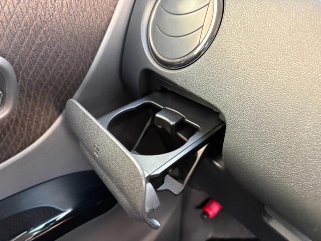 ルークス ハイウェイスターリミテッド　３ケ月保証付き　Ｂｌｕｅｔｏｏｔｈ対応ナビ　ＴＶ　パワースライドドア　プッシュスタート＆スマートキーシステム　純正エアロ　純正アルミ（8枚目）