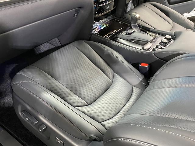 LX570 H29年9月登録後期モデル 新品取付モデリスタエアロKIT 新品取付モデリスタスポーツマフラー マークレビンソンサウンド OP21AW 本革ベンチレーター サンルーフ 電動バックゲート ETC2.0(64枚目)