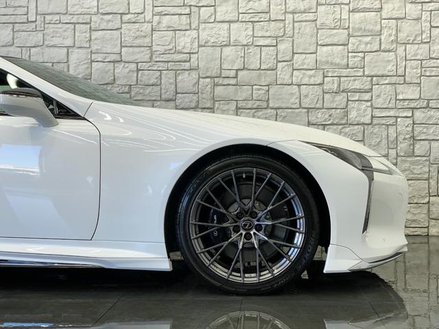 ＬＣ５００ｈ　Ｌパッケージ　ＬＥＸＵＳセーフティシステム＋／１オーナー／禁煙車／屋内保管車／モデリスタエアロ／ＴＲＤリアウイング／弊社オリジナル２１インチＡＷ／フレアレッド本革シート／ＨＵＤヘッドアップディスプレイ／ＥＴＣ２．０(13枚目)