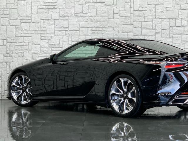 ＬＣ ＬＣ５００ｈ　Ｓパッケージ　ＬＥＸＵＳセーフティシステム＋／１オーナー／禁煙車／屋内保管車／マークレビンソン３Ｄサウンド／ＴＲＤエアロ／純正ＯＰ２１ＡＷ／ＣＦＲＰルーフ／電動ウイング／カラーヘッドアップディスプレイ／ＥＴＣ２．０（48枚目）