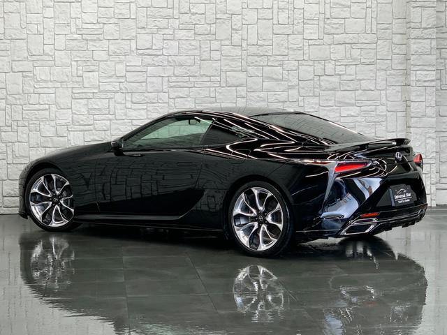 ＬＣ ＬＣ５００ｈ　Ｓパッケージ　ＬＥＸＵＳセーフティシステム＋／１オーナー／禁煙車／屋内保管車／マークレビンソン３Ｄサウンド／ＴＲＤエアロ／純正ＯＰ２１ＡＷ／ＣＦＲＰルーフ／電動ウイング／カラーヘッドアップディスプレイ／ＥＴＣ２．０（49枚目）