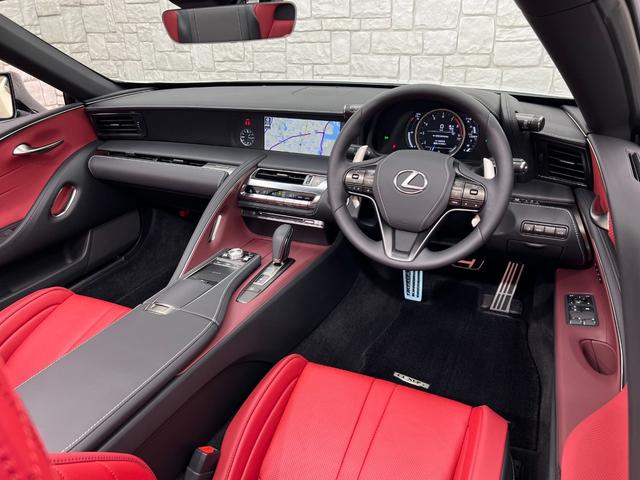 ＬＣ ＬＣ５００　コンバーチブル　ＬＥＸＵＳセーフティシステム＋／１オーナー車／禁煙／屋内保管車／電動オープン／純正ＯＰ鍛造２１ＡＷ／レッド本革シート（シートエアコン＆ヒーター）／ＨＵＤヘッドアップディスプレイ／ドラレコ／ＥＴＣ２．０（14枚目）