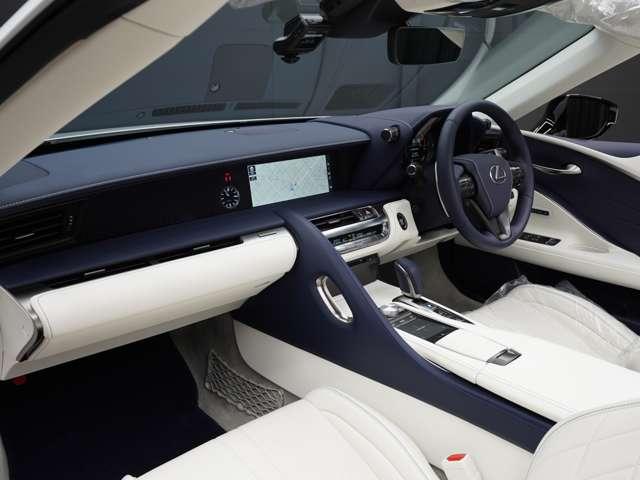 ＬＣ ＬＣ５００　コンバーチブル　ＬＥＸＵＳセーフティシステム＋Ａ／１オーナー／禁煙／屋内保管／走行５０００キロ／モデリスタエアロ／マリンブルー幌／ホワイト本革シート（シートエアコン＆ヒーター）／ＨＵＤヘッドアップディスプレイ／ＥＴＣ（15枚目）