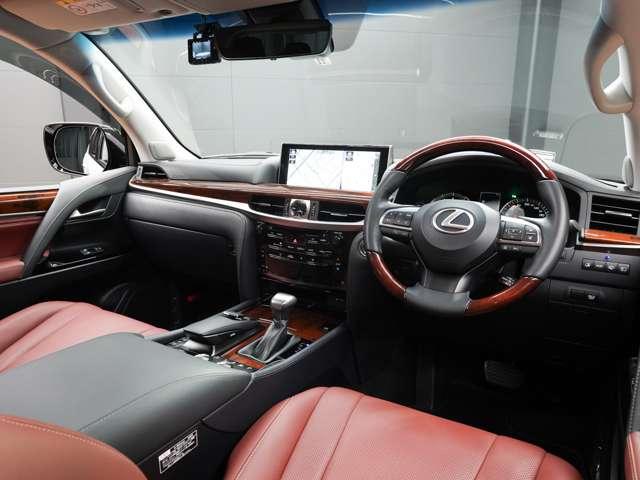 ＬＸ ＬＸ５７０　後期モデル／１オーナー車／禁煙車／屋内保管／ＴＲＤ／モデリスタエアロ／ＷＡＬＤインチＡＷ／ＷＡＬＤスポーツマフラー／本革／ＳＲ／ＣＯＯＬＢＯＸ／パノラマビューカメラ／Ｐバックドア／ＨＵＤ／ＥＴＣ２．０（14枚目）