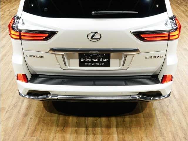 ＬＸ ＬＸ５７０　後期モデル／１オーナー車／禁煙車／屋内保管／ＴＲＤ／モデリスタエアロ／ＷＡＬＤインチＡＷ／ＷＡＬＤスポーツマフラー／本革／ＳＲ／ＣＯＯＬＢＯＸ／パノラマビューカメラ／Ｐバックドア／ＨＵＤ／ＥＴＣ２．０（27枚目）