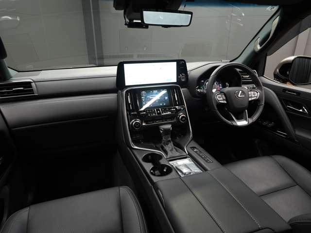 ＬＸ ＬＸ６００　Ｆスポーツ仕様（新品純正部品使用）／樹脂部２０２ブラック塗装／１オーナー車／禁煙車／屋内保管／Ｒエンターテイメント／本革／ＳＲ／パノラマビューカメラ／デジタルミラー／置くだけ充電／Ｐバックドア／ＥＴＣ（15枚目）