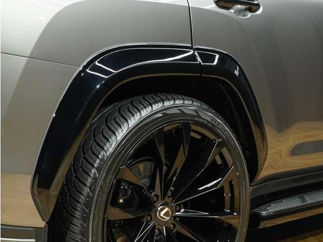 ＬＸ ＬＸ６００　オフロード　ＵＮＩＶＥＲＳＡＬＤＥＳＩＧＮコンプリートカスタム車両（エアロ／オーバーフェンダー／リアウイング／２４インチＡＷ）／１オーナー／禁煙／屋内保管／本革／ＳＲ／マクレビ／Ｒエンター／ＣＯＯＬＢＯＸ／ＥＴＣ（61枚目）