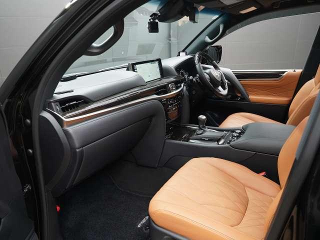 ＬＸ ＬＸ５７０ブラックシークエンス　令和３年１１月最終後期モデル／ＬＥＸＵＳセーフティシステム＋／モデリスタエアロ／ＯＰ２１ＩＮホイール／パノラマビューカメラ／本革（冷温機能付）／ＳＲ／ＣＯＯＬＢＯＸ／ＨＵＤ／ＥＴＣ２．０／Ｐバックドア（67枚目）