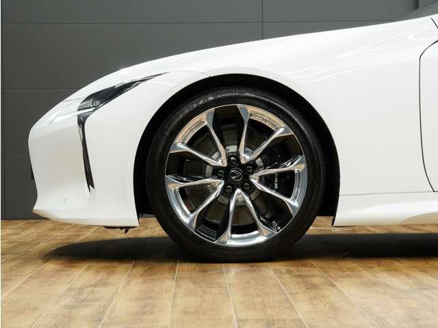 ＬＣ ＬＣ５００　コンバーチブル　令和５年後期モデル／走行２０００キロ／１オーナー車／禁煙車／屋内保管車／マークレビンソン／純正ＯＰ２１インチ鍛造ホイール／茶本革シート（冷温機能付）／アルカンターラメーターフード／ＨＵＤ／ＥＴＣ２．０（27枚目）