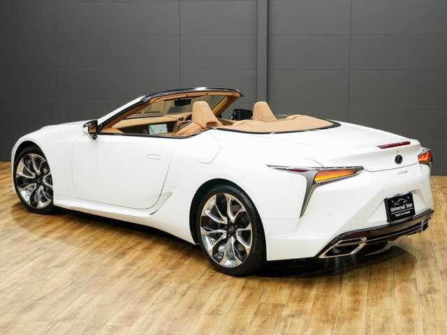 ＬＣ ＬＣ５００　コンバーチブル　令和５年後期モデル／走行２０００キロ／１オーナー車／禁煙車／屋内保管車／マークレビンソン／純正ＯＰ２１インチ鍛造ホイール／茶本革シート（冷温機能付）／アルカンターラメーターフード／ＨＵＤ／ＥＴＣ２．０（30枚目）