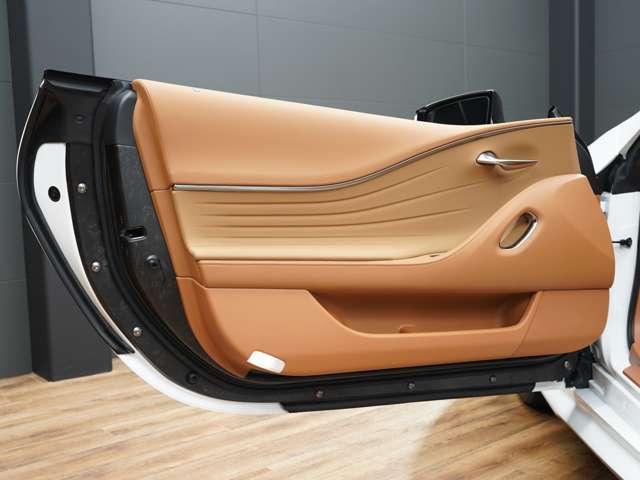 ＬＣ ＬＣ５００　コンバーチブル　令和５年後期モデル／走行２０００キロ／１オーナー車／禁煙車／屋内保管車／マークレビンソン／純正ＯＰ２１インチ鍛造ホイール／茶本革シート（冷温機能付）／アルカンターラメーターフード／ＨＵＤ／ＥＴＣ２．０（63枚目）