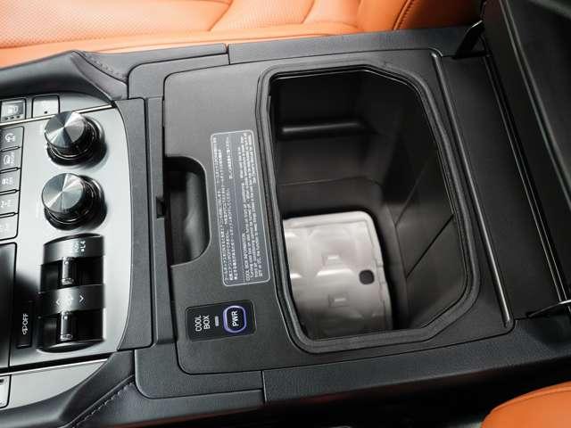 ＬＸ ＬＸ５７０ブラックシークエンス　特別仕様車／後期／ＬＥＸＵＳセーフティシステム＋／モデリスタエアロ／ＷＡＬＤ２２ＩＮホイール／パノラマビューカメラ／茶本革（冷温機能付）／サンルーフ／ＣＯＯＬＢＯＸ／ＨＵＤ／ＥＴＣ２．０／Ｐバックドア（8枚目）