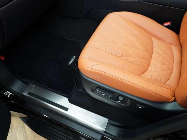 ＬＸ ＬＸ５７０ブラックシークエンス　特別仕様車／後期／ＬＥＸＵＳセーフティシステム＋／モデリスタエアロ／ＷＡＬＤ２２ＩＮホイール／パノラマビューカメラ／茶本革（冷温機能付）／サンルーフ／ＣＯＯＬＢＯＸ／ＨＵＤ／ＥＴＣ２．０／Ｐバックドア（76枚目）