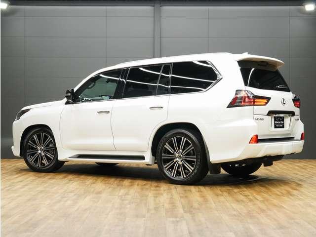 ＬＸ ＬＸ５７０ブラックシークエンス　令和３年４月最終後期モデル／ＬＥＸＵＳセーフティシステム＋／モデリスタエアロ／ＯＰ２１ＩＮホイール／パノラマビューカメラ／黒本革（冷温機能付）／ＳＲ／ＣＯＯＬＢＯＸ／ＨＵＤ／ＥＴＣ２．０／Ｐバックドア（13枚目）
