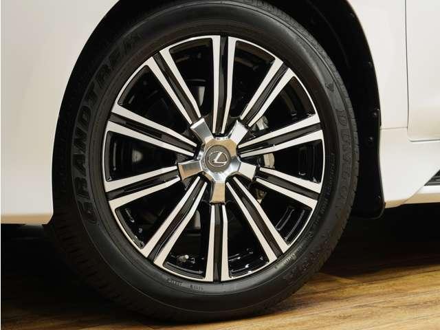 ＬＸ ＬＸ５７０ブラックシークエンス　令和３年４月最終後期モデル／ＬＥＸＵＳセーフティシステム＋／モデリスタエアロ／ＯＰ２１ＩＮホイール／パノラマビューカメラ／黒本革（冷温機能付）／ＳＲ／ＣＯＯＬＢＯＸ／ＨＵＤ／ＥＴＣ２．０／Ｐバックドア（38枚目）