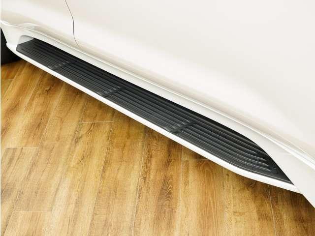 ＬＸ ＬＸ５７０ブラックシークエンス　令和３年４月最終後期モデル／ＬＥＸＵＳセーフティシステム＋／モデリスタエアロ／ＯＰ２１ＩＮホイール／パノラマビューカメラ／黒本革（冷温機能付）／ＳＲ／ＣＯＯＬＢＯＸ／ＨＵＤ／ＥＴＣ２．０／Ｐバックドア（45枚目）