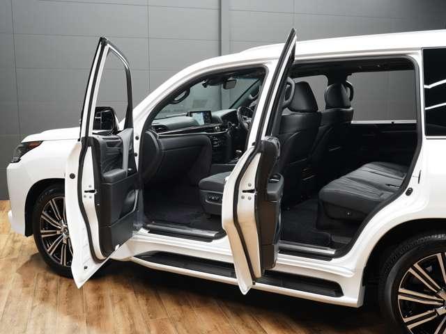 ＬＸ ＬＸ５７０ブラックシークエンス　令和３年４月最終後期モデル／ＬＥＸＵＳセーフティシステム＋／モデリスタエアロ／ＯＰ２１ＩＮホイール／パノラマビューカメラ／黒本革（冷温機能付）／ＳＲ／ＣＯＯＬＢＯＸ／ＨＵＤ／ＥＴＣ２．０／Ｐバックドア（59枚目）