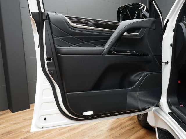 ＬＸ ＬＸ５７０ブラックシークエンス　令和３年４月最終後期モデル／ＬＥＸＵＳセーフティシステム＋／モデリスタエアロ／ＯＰ２１ＩＮホイール／パノラマビューカメラ／黒本革（冷温機能付）／ＳＲ／ＣＯＯＬＢＯＸ／ＨＵＤ／ＥＴＣ２．０／Ｐバックドア（62枚目）