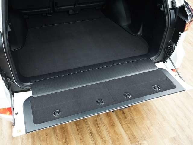 ＬＸ ＬＸ５７０ブラックシークエンス　令和３年４月最終後期モデル／ＬＥＸＵＳセーフティシステム＋／モデリスタエアロ／ＯＰ２１ＩＮホイール／パノラマビューカメラ／黒本革（冷温機能付）／ＳＲ／ＣＯＯＬＢＯＸ／ＨＵＤ／ＥＴＣ２．０／Ｐバックドア（80枚目）