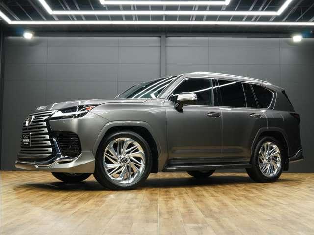 当社ではお客様のあらゆるご要望に応えられるように【自社カスタム工場】を完備！、大口径ホイールの組み替えも可能なタイヤチェンジャーを備えておりますので、インチアップをご検討のお客様はどうぞご相談下さい！