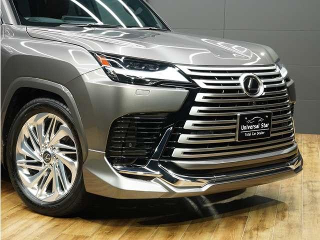 当店はレクサス車をメインにトヨタ車、外車を、常時１００台程の在庫車を所有しております！ご来店前には必ずご連絡をお願いしております！ご来店予約、在庫確認は【０７２−２６７−７２２２】までお願い致します！