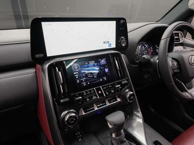 当店では【自社板金塗装工場】も完備！板金塗装全般、エアロの取付、その他のカスタムのご相談もお受けさせて頂きます！ご納車後に万が一のトラブルにも、柔軟にご対応できますので、是非ご活用下さいませ♪