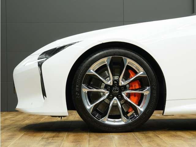 LC LC500 Sパッケージ 令和4年11月後期モデル/走行3200キロ/1オーナー車/禁煙車/屋内保管/LEXUSセーフティシステム+/オレンジ内装/OP21in鍛造ホイール/CFRPルーフ/トルセンLSD/HUD/ETC2.0(25枚目)