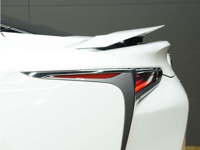 LC LC500 Sパッケージ 令和4年11月後期モデル/走行3200キロ/1オーナー車/禁煙車/屋内保管/LEXUSセーフティシステム+/オレンジ内装/OP21in鍛造ホイール/CFRPルーフ/トルセンLSD/HUD/ETC2.0(50枚目)