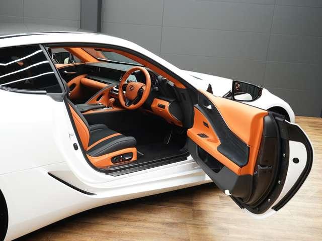 LC LC500 Sパッケージ 令和4年11月後期モデル/走行3200キロ/1オーナー車/禁煙車/屋内保管/LEXUSセーフティシステム+/オレンジ内装/OP21in鍛造ホイール/CFRPルーフ/トルセンLSD/HUD/ETC2.0(62枚目)