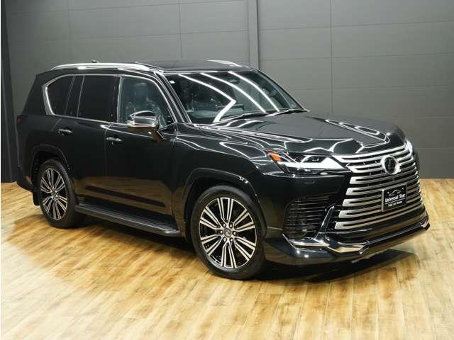 当店では【自社板金塗装工場】も完備！板金塗装全般、エアロの取付、その他のカスタムのご相談もお受けさせて頂きます！ご納車後に万が一のトラブルにも、柔軟にご対応できますので、是非ご活用下さいませ♪